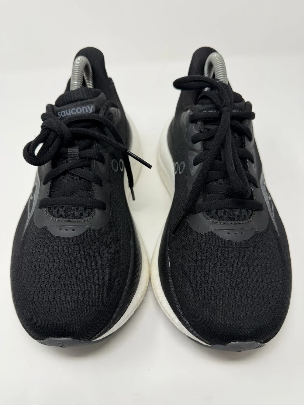 Saucony women black